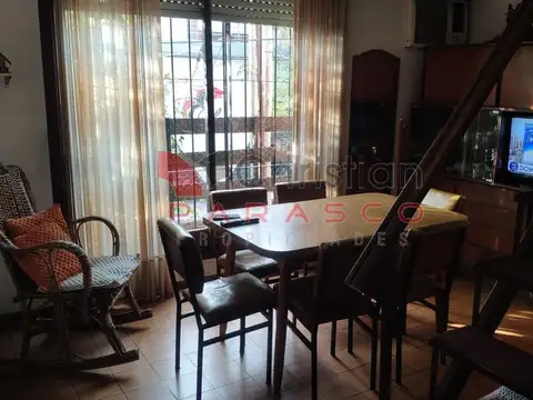 Depto Tipo Casa en Venta 43 años