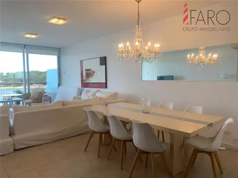 Departamento 4 ambientes con 3 baños