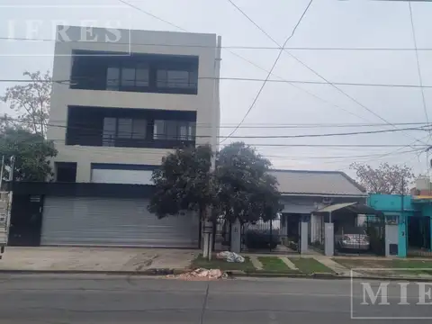 Edificio de oficinas de 324 m2 en Troncos del talar