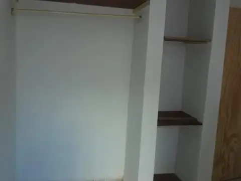 Depto Tipo Casa en Alquiler de 2 ambientes