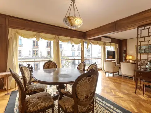 VENTA Departamento 4 Amb. C/ Dependencia RECOLETA