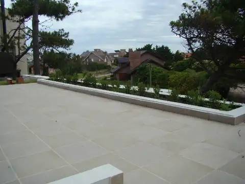 Venta de Casa 3 Dormitorios en Pinamar Zona Norte Playa