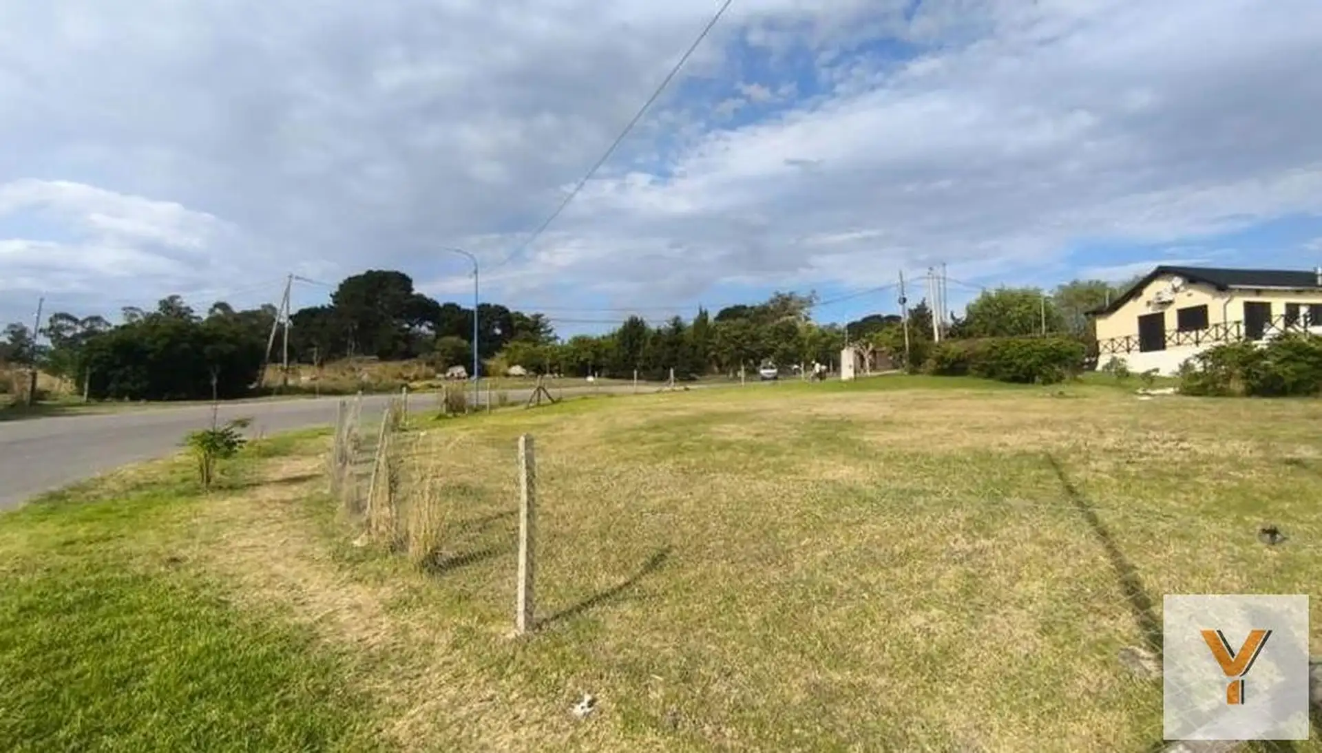 Terreno en venta - 718Mts2 - Sierra de los Padres