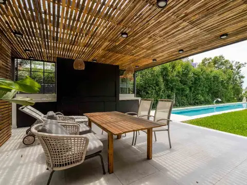 Casa en Venta de 5 dormitorios