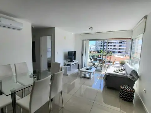 Departamento en Alquiler Temporal en Punta del Este, USD 6.000