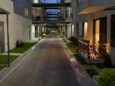 Departamento en Alquiler en Banfield, $ 550.000