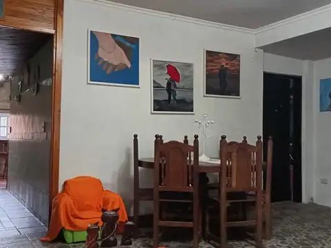 Casa en Venta con 1 cochera