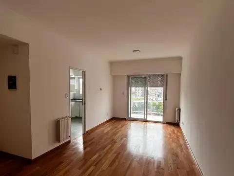 Departamento 2 ambientes en venta en Quilmes