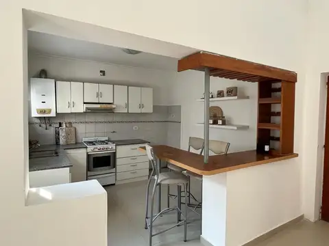 Casa en 529 e/ 1 y 2