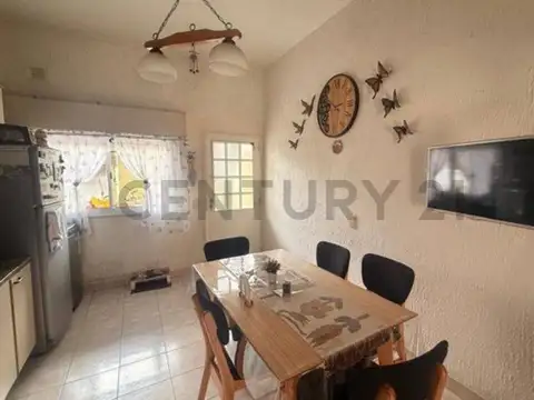 Venta PH 3 ambientes con 2 patios en Caseros