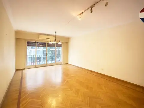 Vende 4 Ambientes c/patio a Refaccionar Belgrano