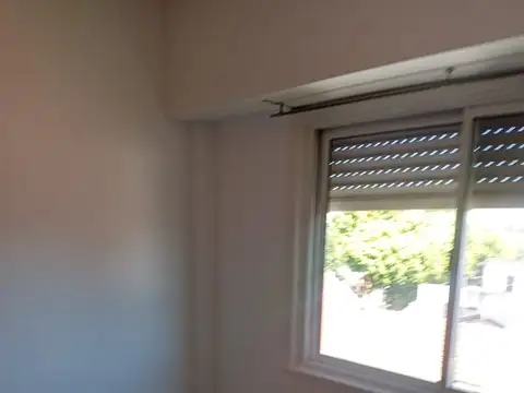 Departamento en Venta en Carapachay, USD 70.000