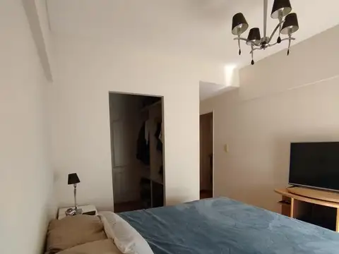 Departamento en Venta en Villa del Parque, USD 270.000