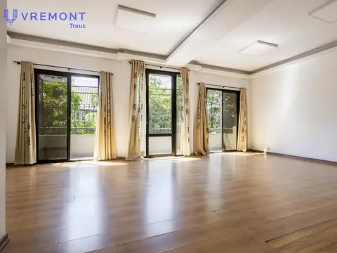 Ferrari 200 Casa en Lote Propio 4 Ambientes en Villa Crespo Apto Profesional  Ideal Inversión