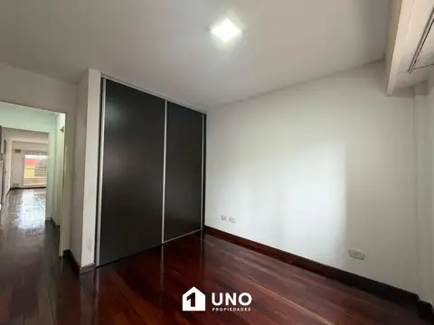 Departamento en Alquiler en Centro, $ 650.000