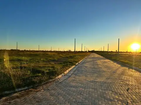 Terreno en Venta 15,43  mts Frente