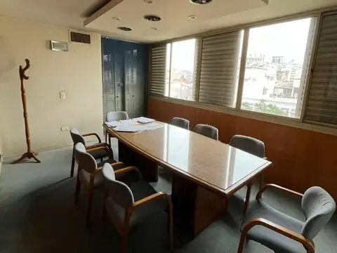 SE VENDE OFICINA EN EL CENTRO DE CÒRDOBA