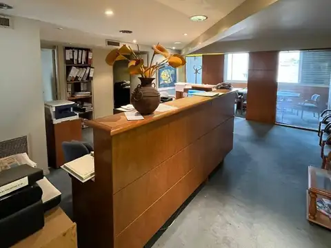 SE VENDE OFICINA EN EL CENTRO DE CÒRDOBA 