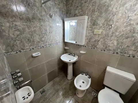 Depto Tipo Casa en Alquiler de 2 ambientes