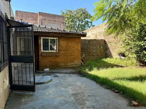Casa en Venta en Burzaco, USD 81.000