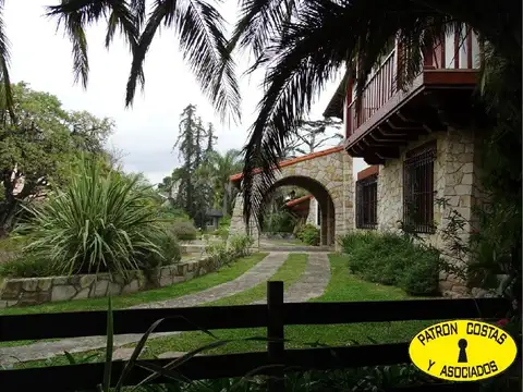 Casa en Venta de 5 dormitorios