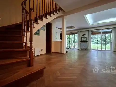 Casa en Venta de 4 dormitorios