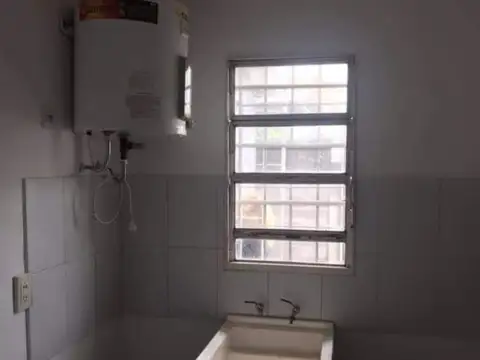 Casa en Alquiler con 1 cochera