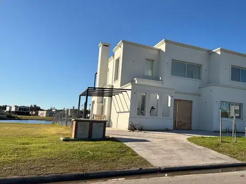 Casa en Santa Ana