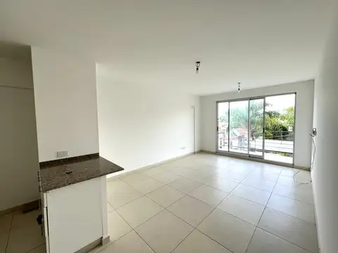 Departamento en Alquiler en San Fernando Vías  /  Libertador, $ 1.000.000