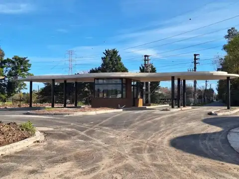 Oportunidad!!! En Venta, Hermoso Lote En Barrio La Estela,