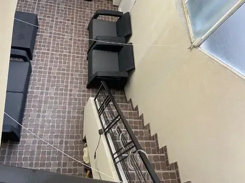 Depto Tipo Casa 3 ambientes con 2 baños