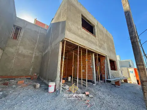 Duplex en venta- Planta baja, dos dormitorios