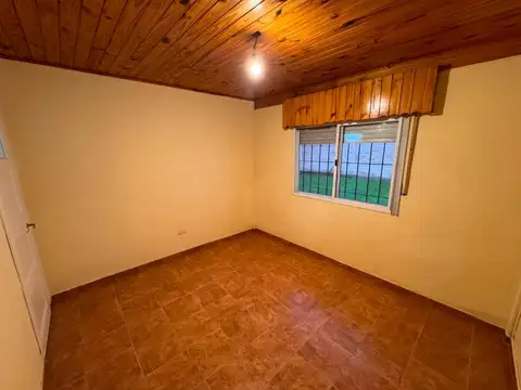 Casa en Alquiler en San Antonio de Padua, $ 850.000