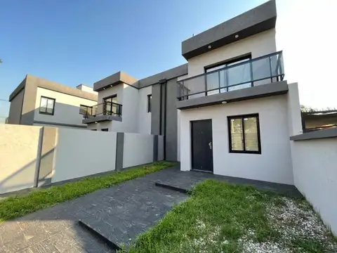 Depto Tipo Casa en Venta de 2 dormitorios