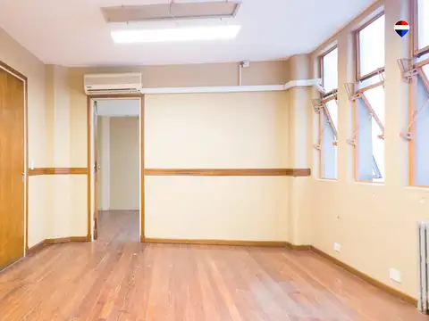 Oficina en Venta en Monserrat, CABA