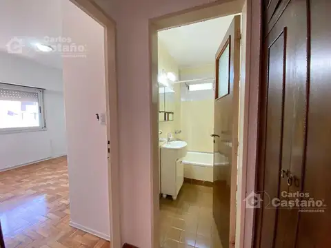 Amplio 2 Amb. en Muy Buen Estado y Exc. Ubicación