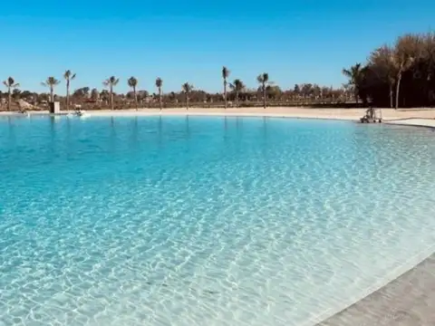 OPORTUNIDAD VENTA LOTE EN FUNES - BARRIO VIDA LAGOON