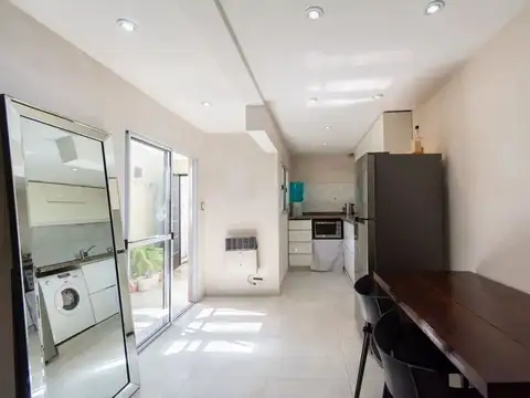 Andres Ferreyra 4100