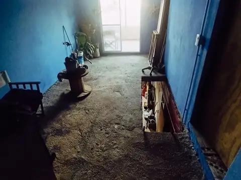 Depto Tipo Casa 5 ambientes con 2 baños