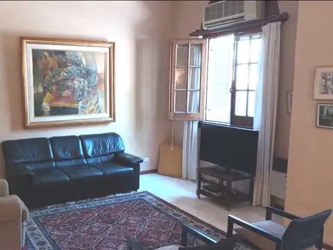 Oficina en Alquiler con 2 cocheras