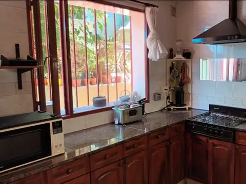 ARCOS 4300, Piso P.B.