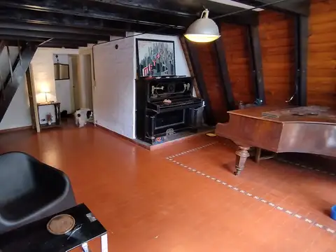 Depto Tipo Casa en Venta en Adrogue, USD 125.000