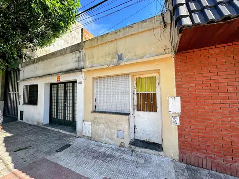VENTA - CASA A RECICLAR - ZONA SUR / ROQUE SAENZ PEÑA