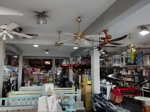 Local en Venta Via Púb.