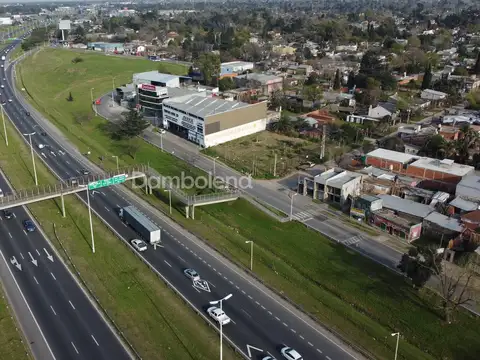 Local en Venta en Paso Del Rey, USD 95.000