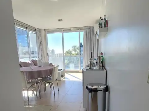 Departamento en Venta en Olivos Vías/Río, USD 365.000