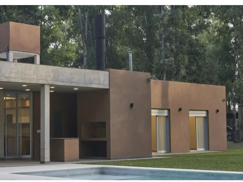 CASA DE 3 DORMITORIOS CON COCHERA, GALERÍA Y PISCINA - Foto 28