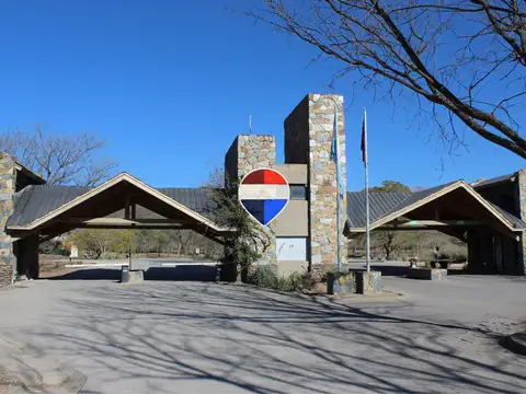 Terreno en Venta en Countries y Barrios Cerrados en San Lorenzo, Capital