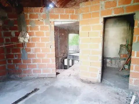 Casa a terminar en  venta en Villa Real