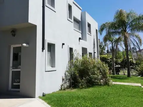 Casa en Venta en San Isidro Labrador, USD 410.000